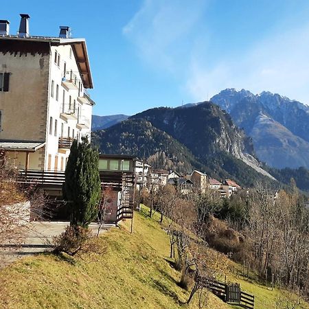 Campo Base Dolomiti Con Parcheggio Auto E Garage Moto Villa Valle di Cadore Bagian luar foto